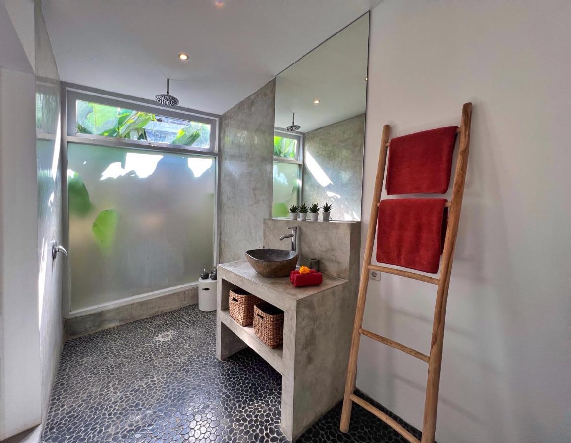 Teman Eden, 4br Prime Location Seminyak (Bali)