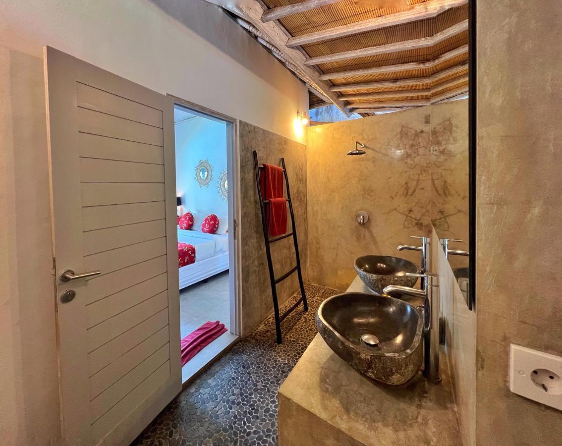 Teman Eden, 4br Prime Location * Seminyak (Bali)